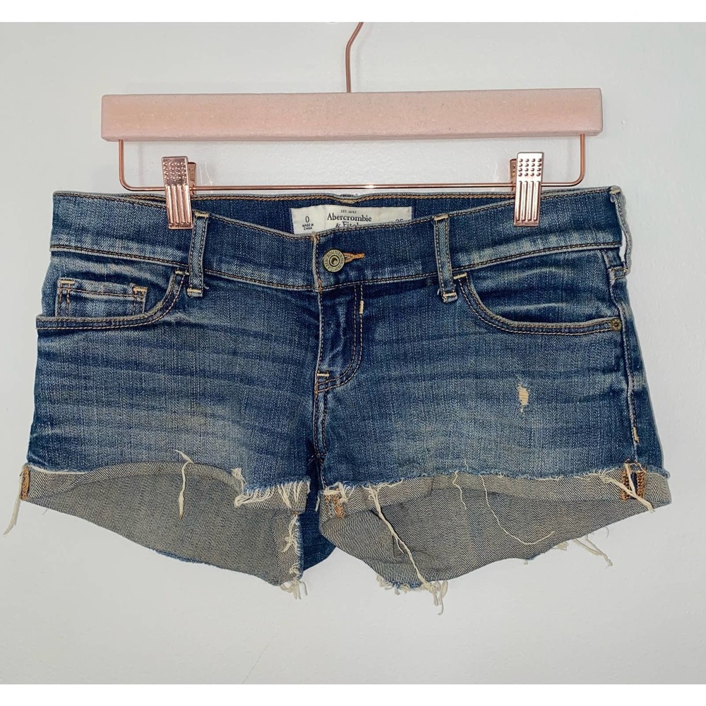 Abercrombie & fitch 0/25 low rise raw hem cut off jean shorts bin1
